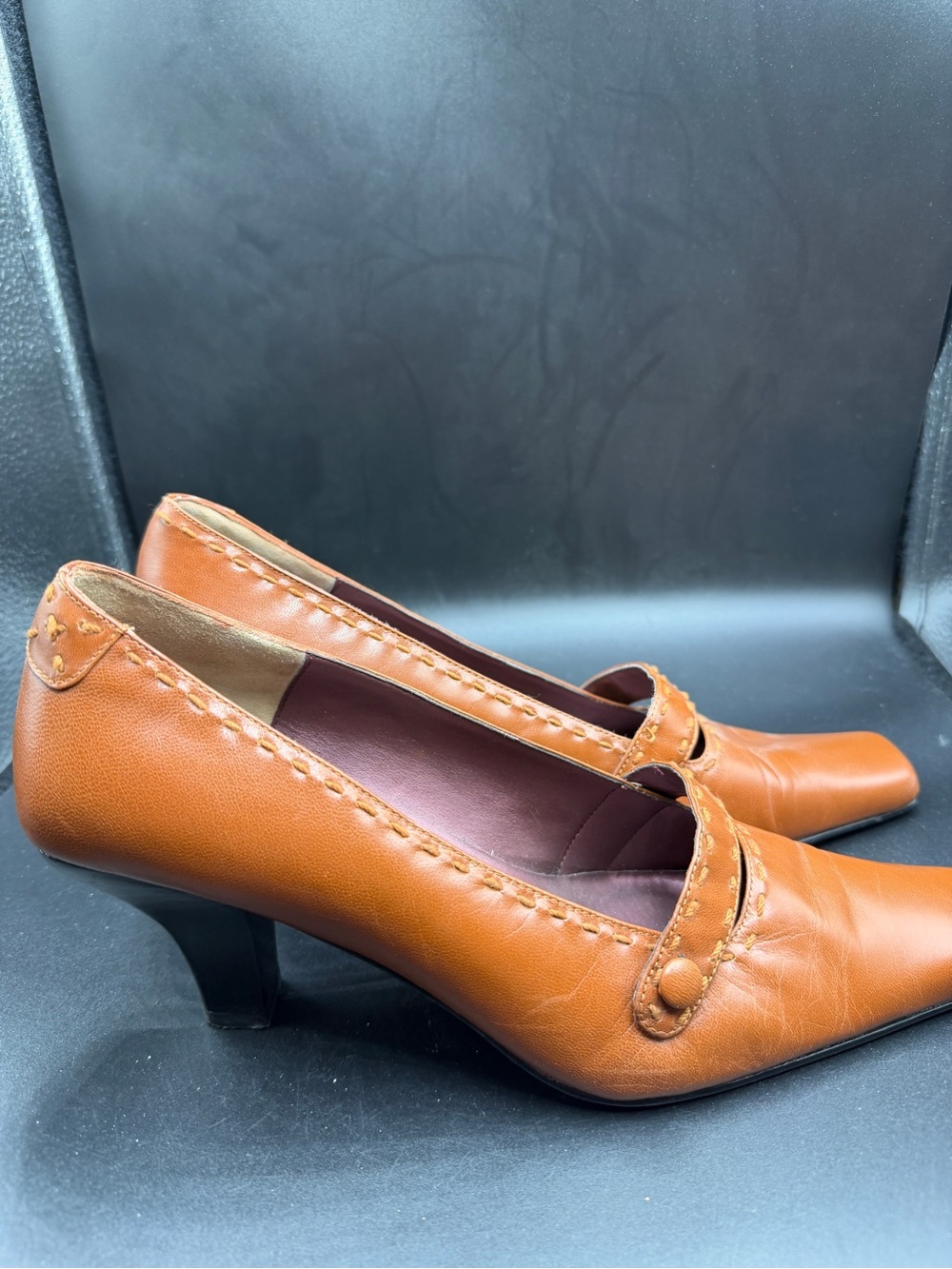 Bisou Bisou Cognac Leather Mid-Heel Pumps